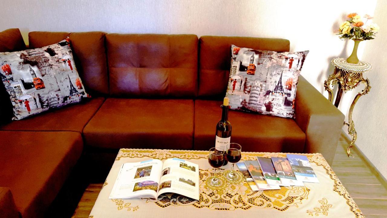 Fantaflat Old Tbilisi Apartment Extérieur photo